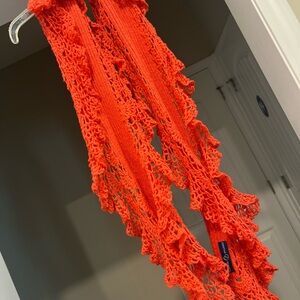 christian georgess Paris kniited scarf